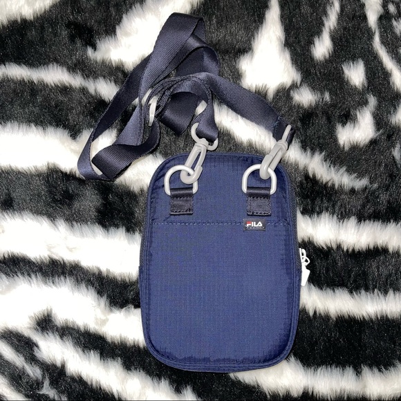 FILA Crossbody Camera Bag - Picture 5 of 5